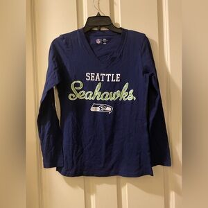 NWOT Seattle Seahawks women’s Navy Blue Long Sleeve Shirt size Small